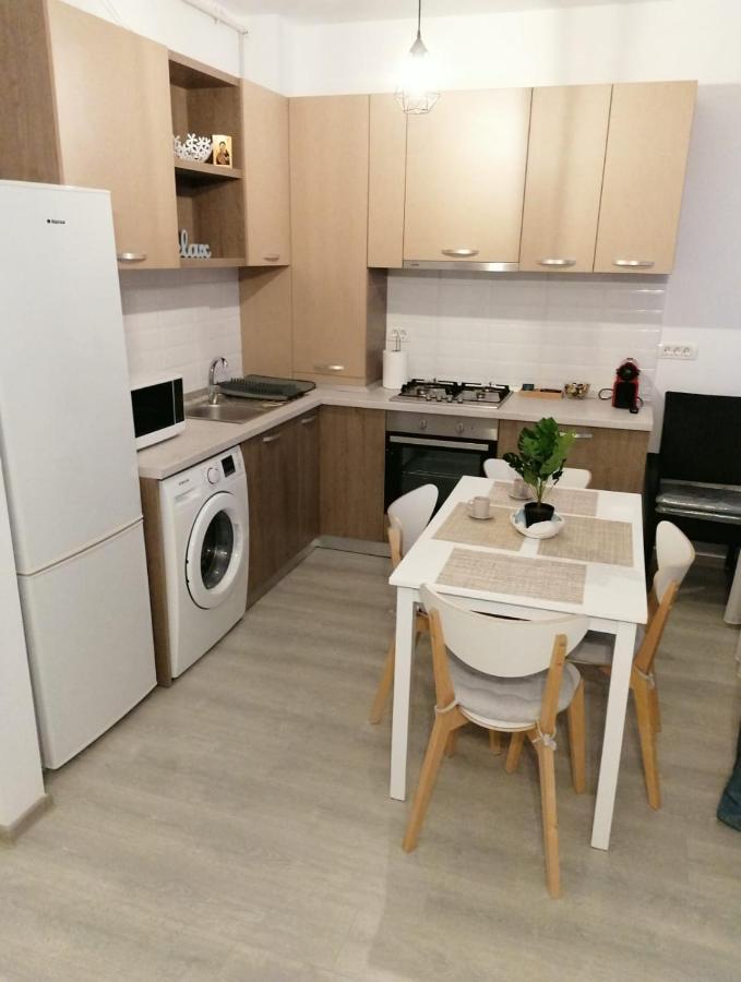 Beach View Apartment Năvodari Екстериор снимка