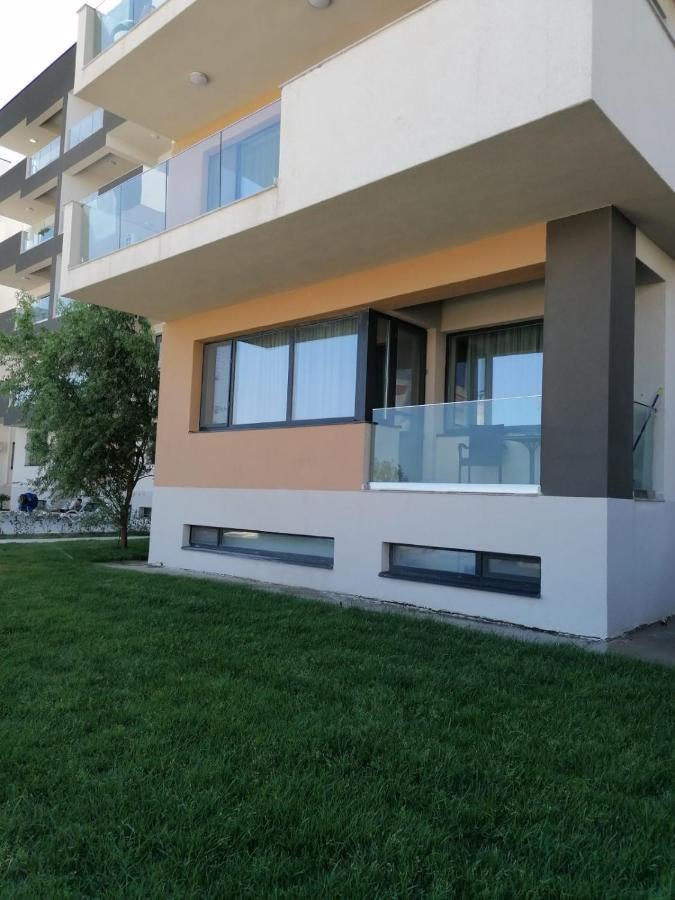 Beach View Apartment Năvodari Екстериор снимка