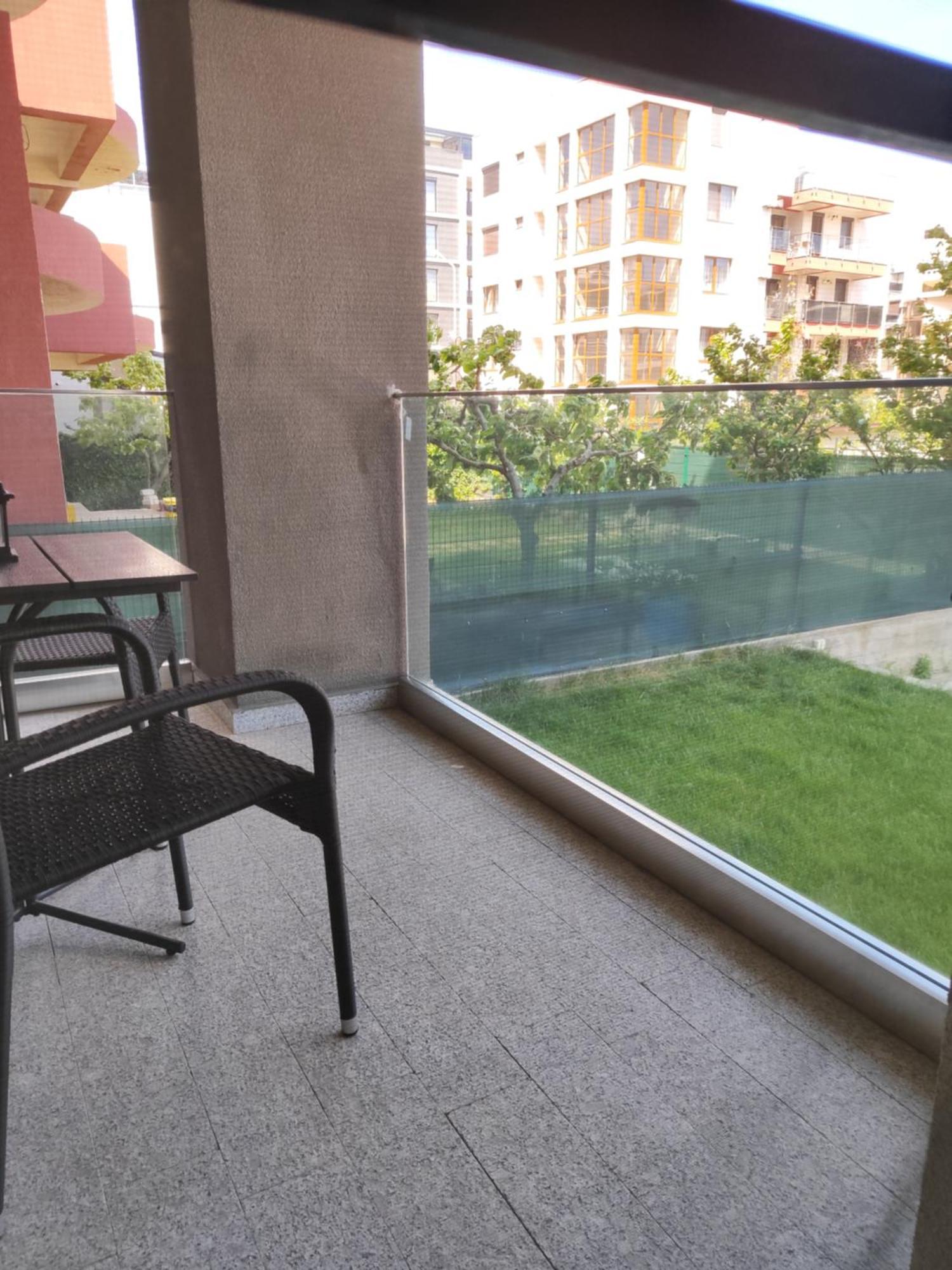 Beach View Apartment Năvodari Екстериор снимка