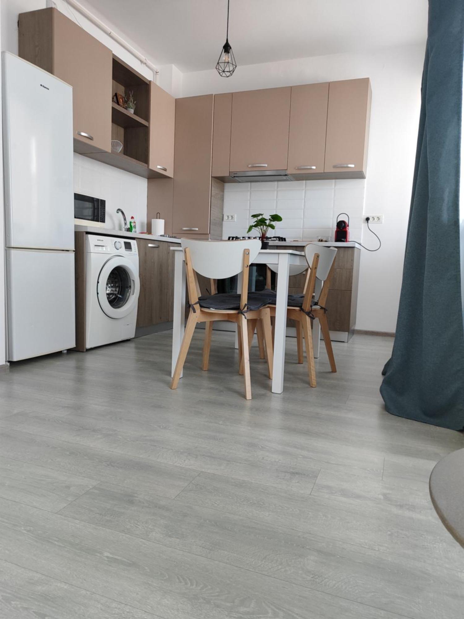 Beach View Apartment Năvodari Екстериор снимка